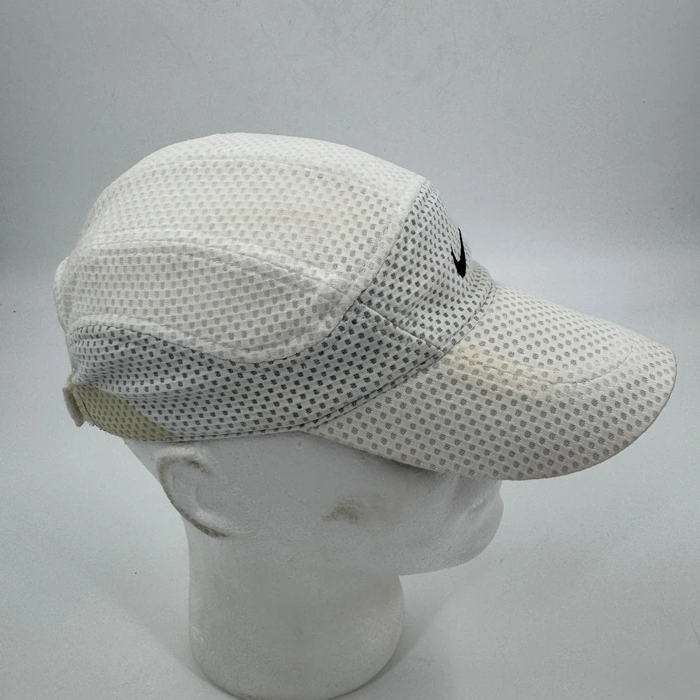 Vintage Nike Tailwind Dri-FIT Mesh Running Hat One Size White 5-Panel Adjustable